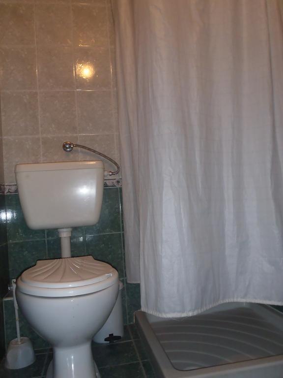 Guest House チェペラレ エクステリア 写真